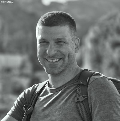Marius NICA - Adidașii