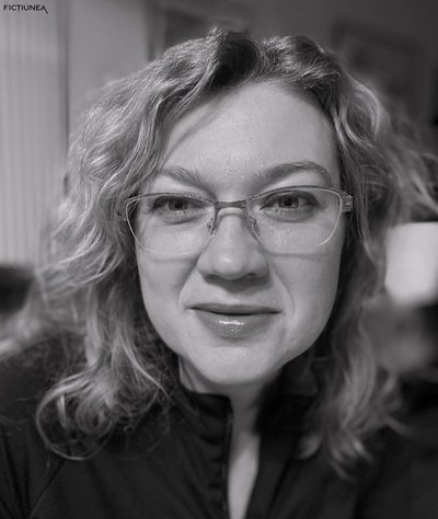 Carmen ANDREI - Când traduc iubesc, iubesc ce traduc – pledoarie pentru gândire și simțire la plural