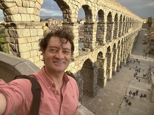 Cătălin D. CONSTANTIN - Segovia. Jurnal despre o întoarcere