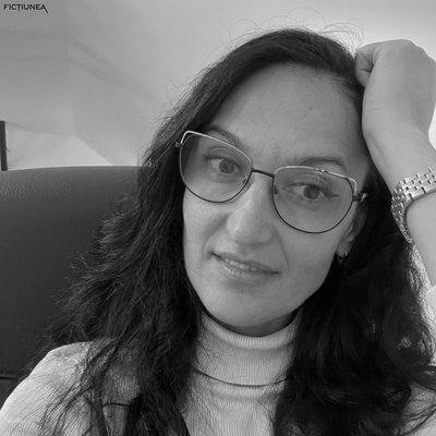Mihaela Irina DABIJA - Șase ore la târgul de carte...