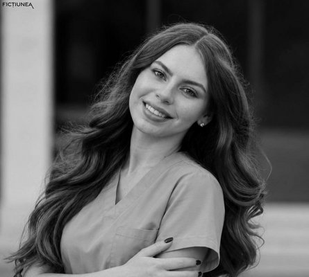 Ramona Dodea - Studenția nu înseamnă doar cursuri
